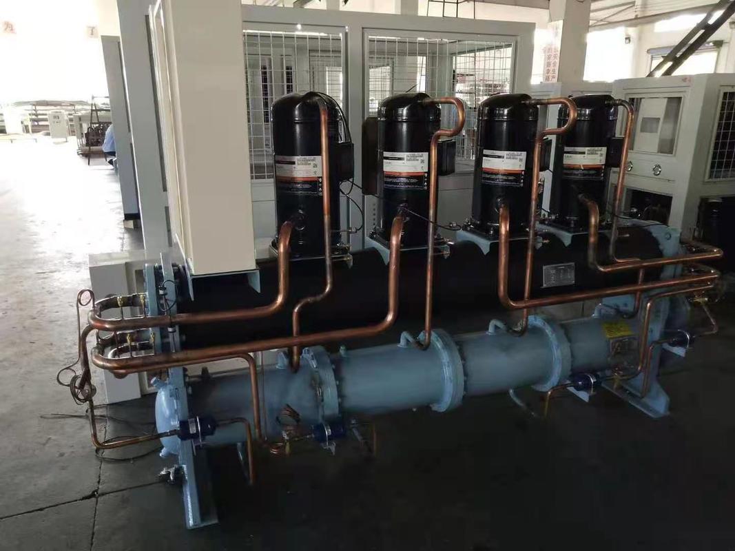 Refroidisseur d'eau industriel OEM Kub avec compresseur semi-hermétique de 3HP à 50HP et alimentation 380V 50Hz avec garantie d'un an